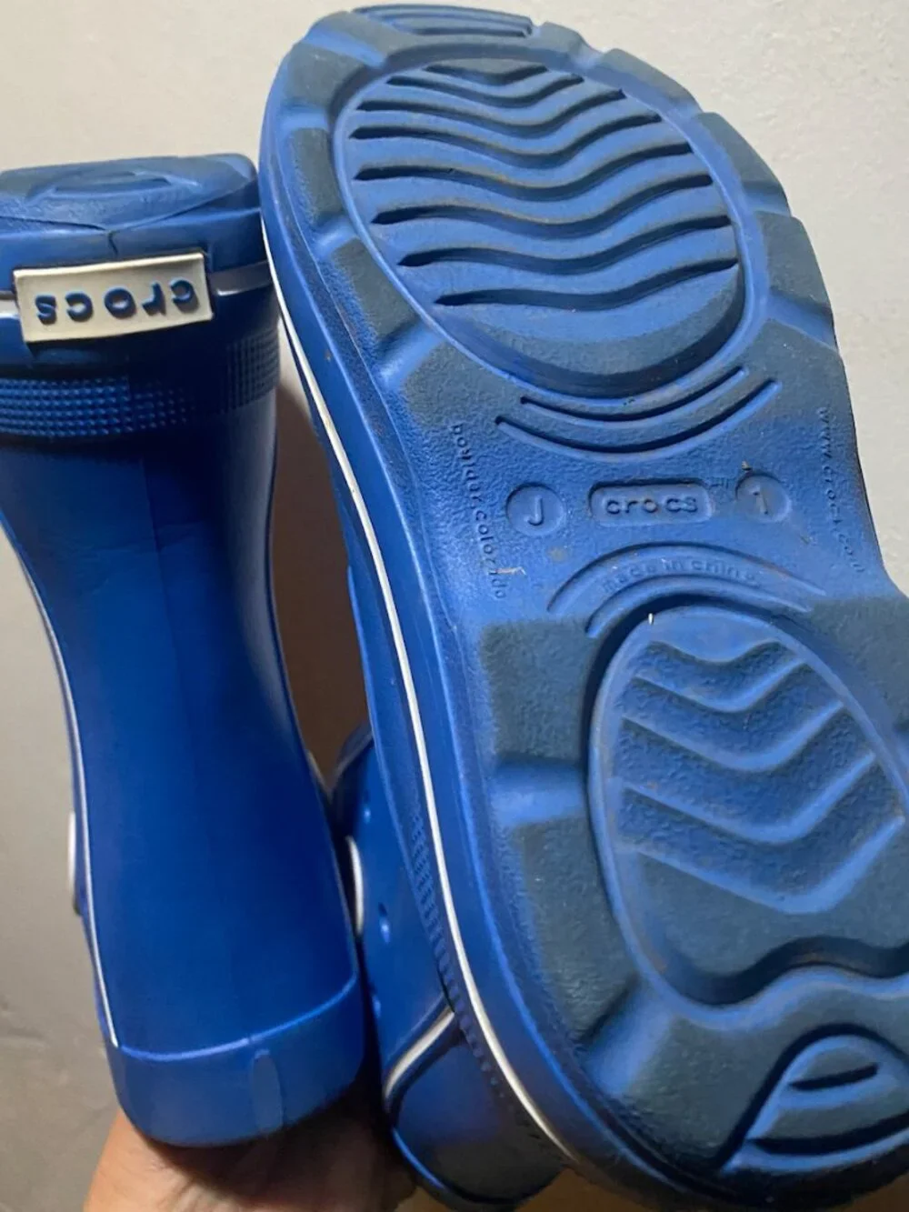CROCS Kids rain boots size 1